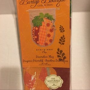 NWT Evergreen Pumpkin Burlap Outdoor House Flag